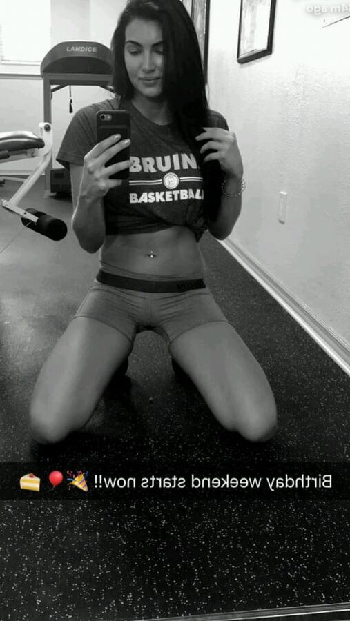 Billie Kay: Finest Pics