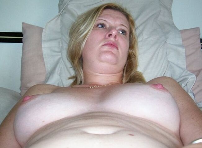 Blonde Honey to Milf