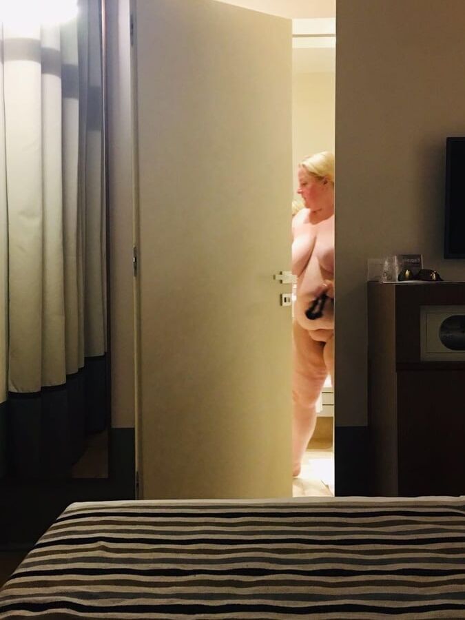 Angela UK BBW