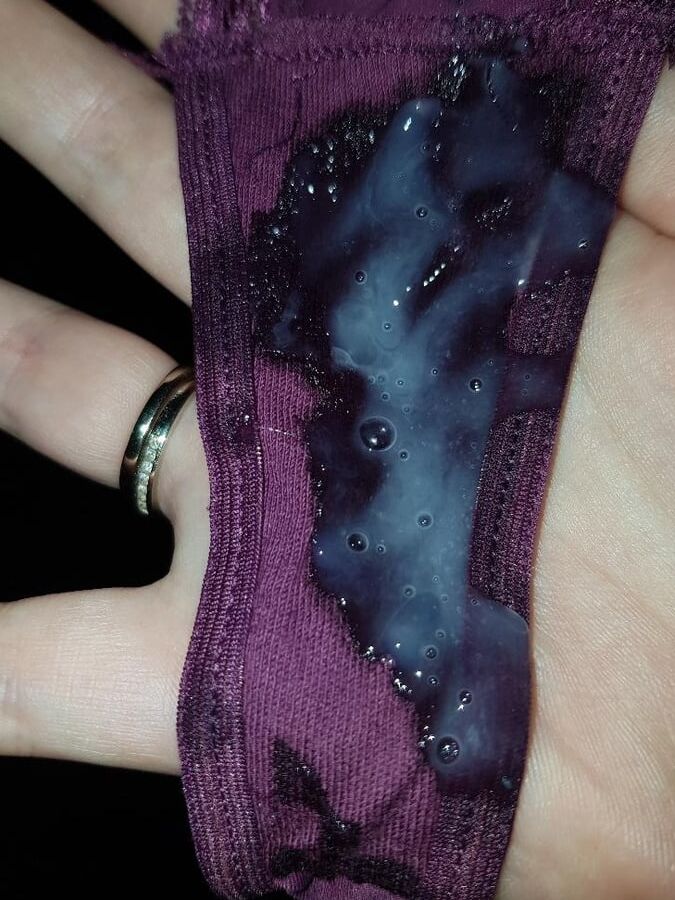 Cummy Panties
