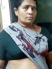Desi Indian aunies