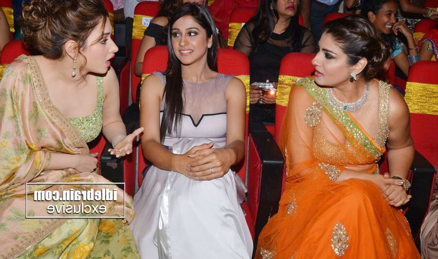 RAVEENA
