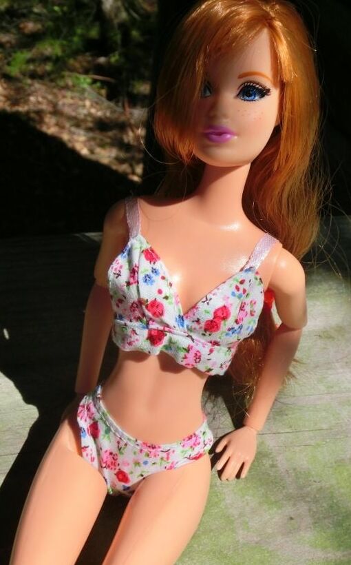 Midge in the sun (Doll)