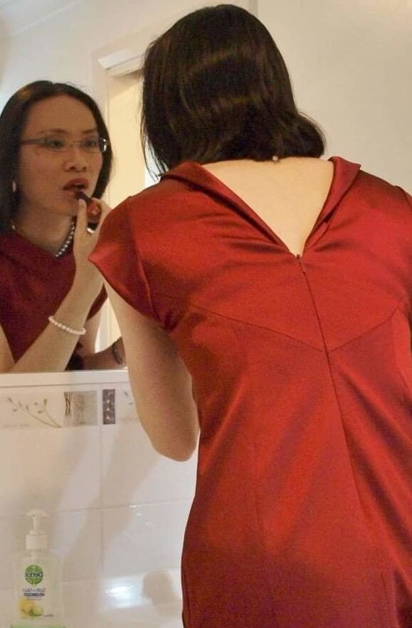Exposed Asian Slut N L