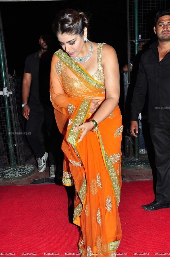 RAVEENA
