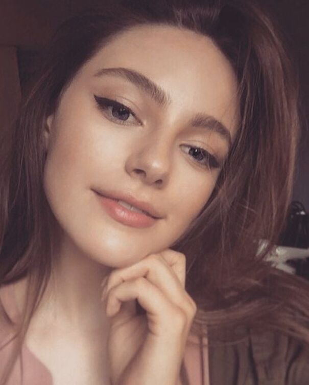 Danielle rose russell