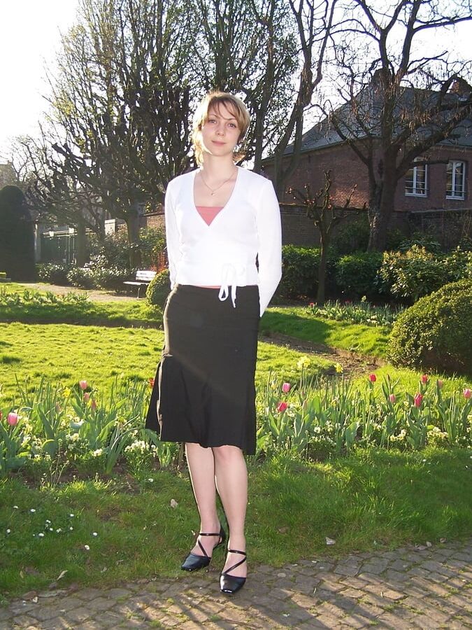 CUTE WIFE