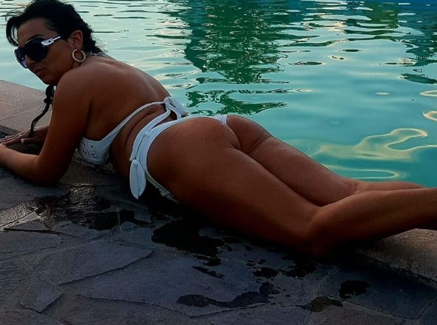 Hot Serbian Cougar-Snezana