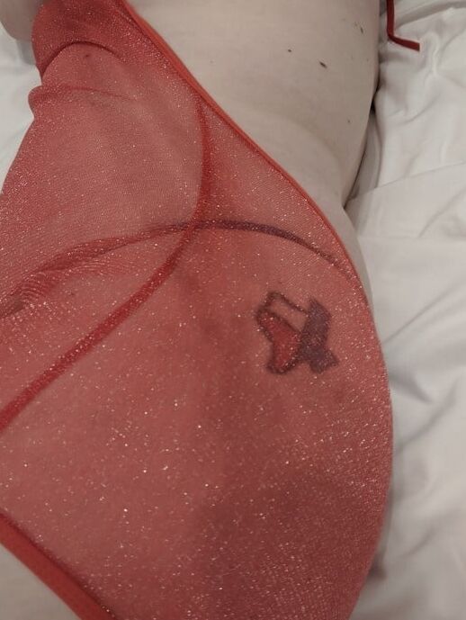 st PUSSY PICS, Red Dress, Red Lips, Thick Hips