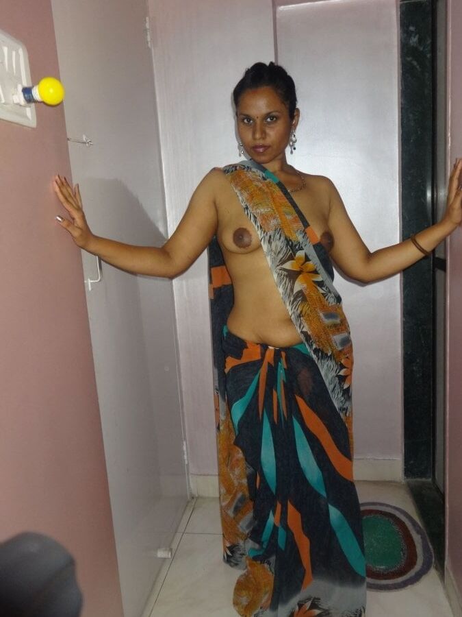 Naked Indian Aunties