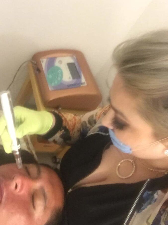 Doctora chichona hermosos pezones milf big boobs hot mature