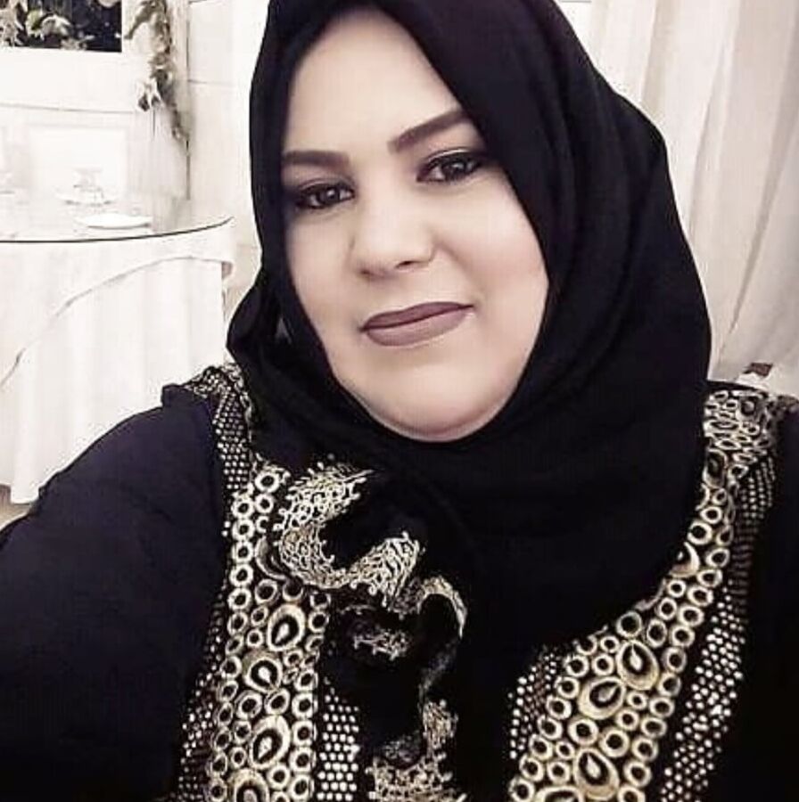 Lonely Singel hijab milfs who want a Young Big dick