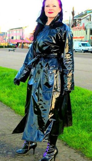 Pvc dressed mommy