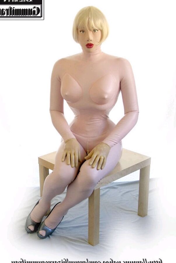 Latex Ladies