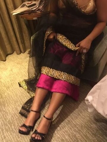 Sexy desi bhabhi hot saree