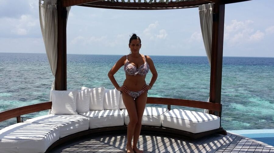 Romanian Jane - Maldives Memories NOV