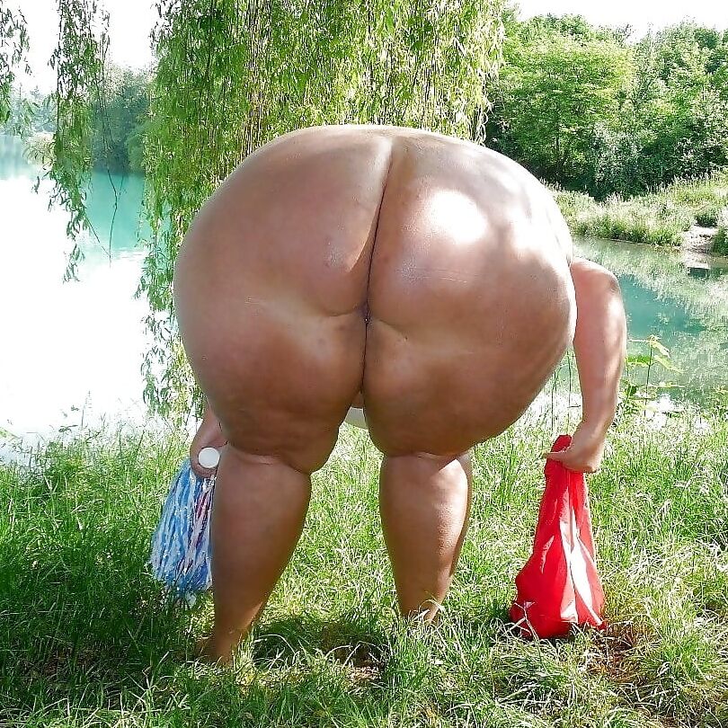 Phat asses