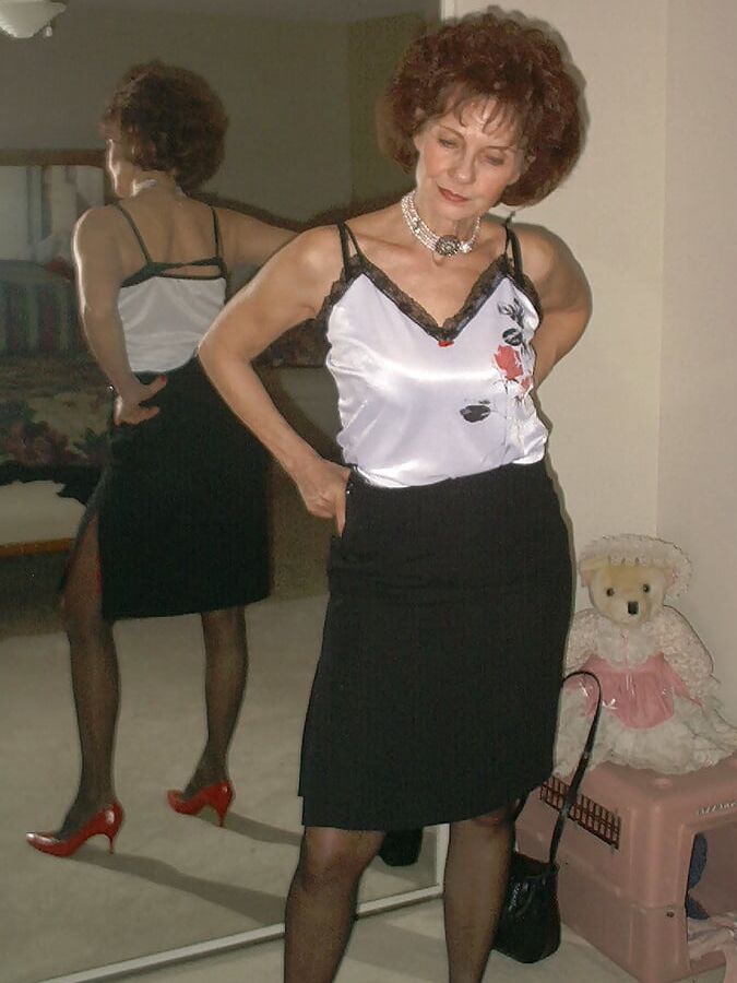 Elegant granny Aunt whore