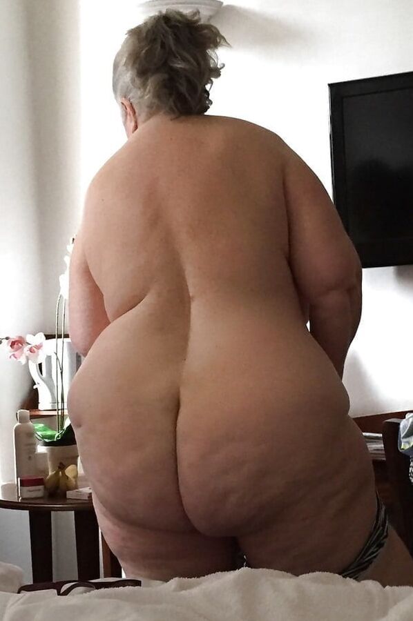Big beautiful and larger ladies to luv
