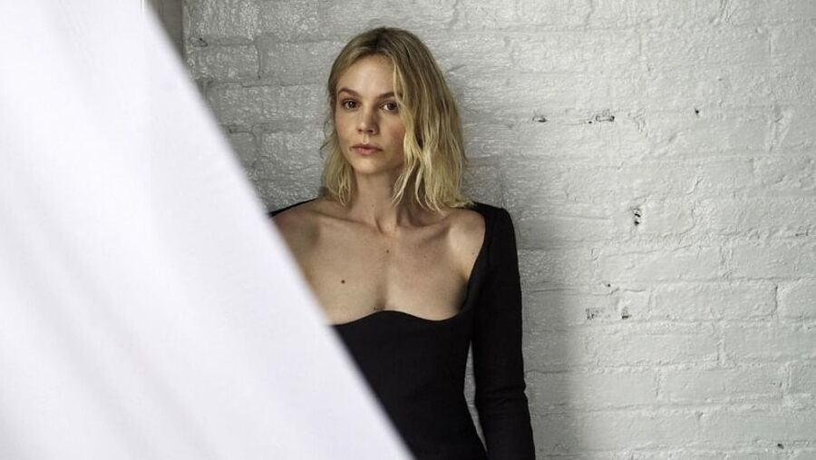 Celebrity Hot - Carey Mulligan