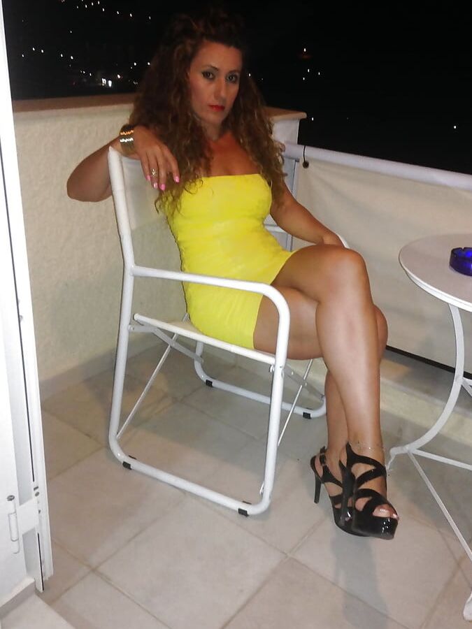 redhead goddess