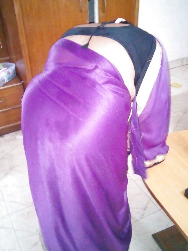 INDIAN AUNTY