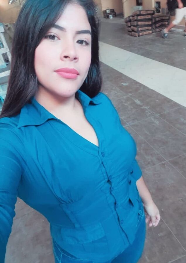 Fiorella, Peru (Vol.)