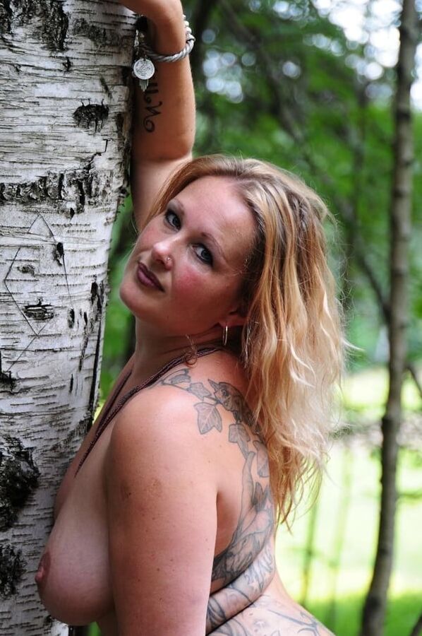 Tits ..... She&;s Social Distancing .