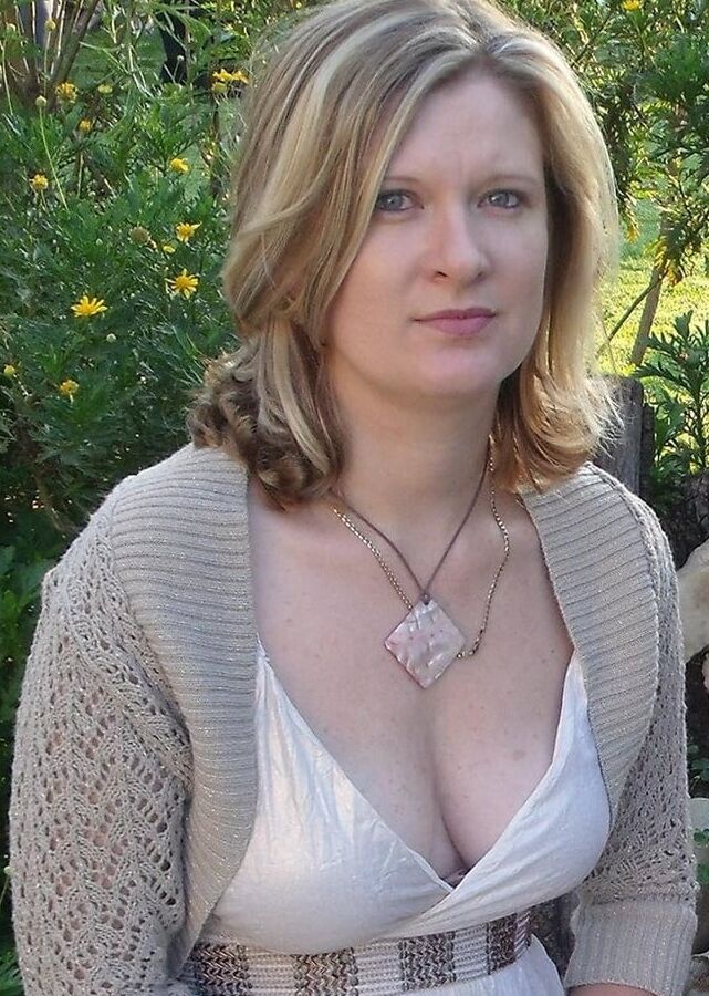 Blonde Honey to Milf