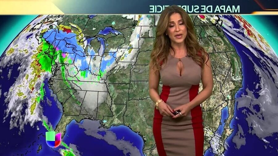 Sexy Newscasters!