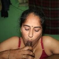 Reshma AUnty With BF