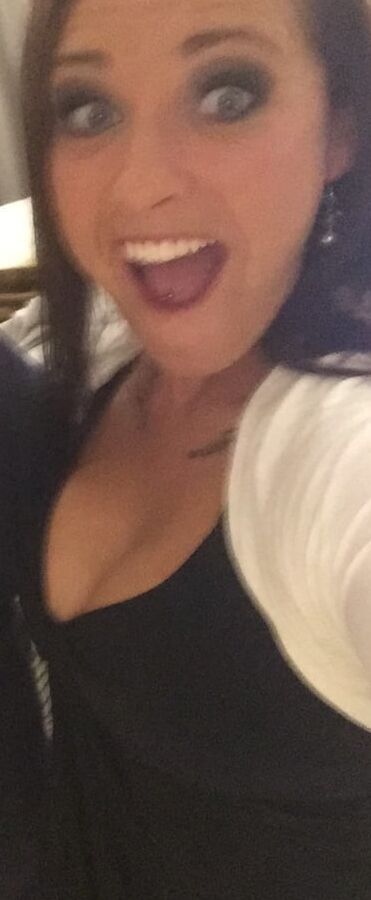 Hot mature wife (send photos of your wives)