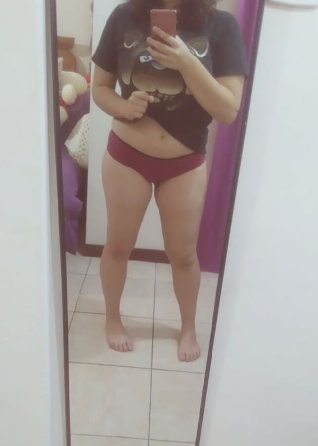 Puta Tetona Ariana