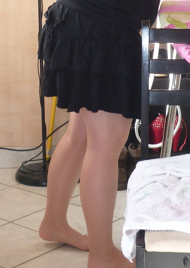 habillee en petite chienne pour le repassage