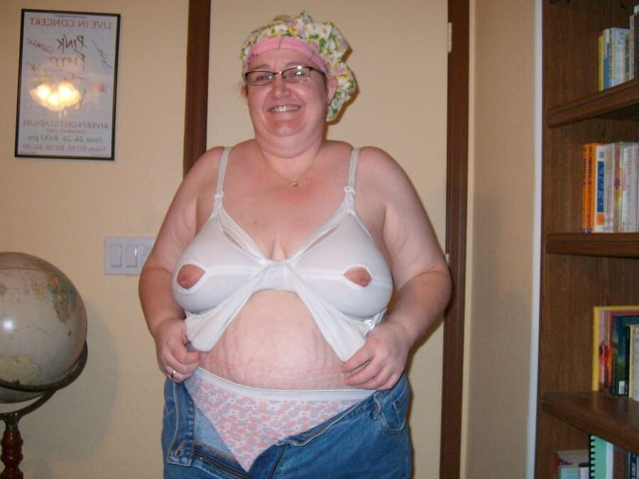 Bbw mix (Big tits granny)
