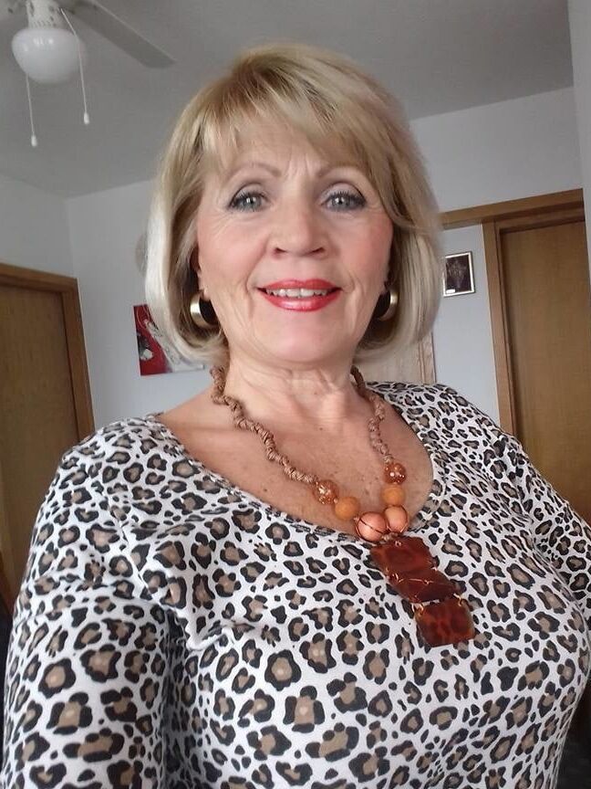 Clothed Granny - Big Boobs