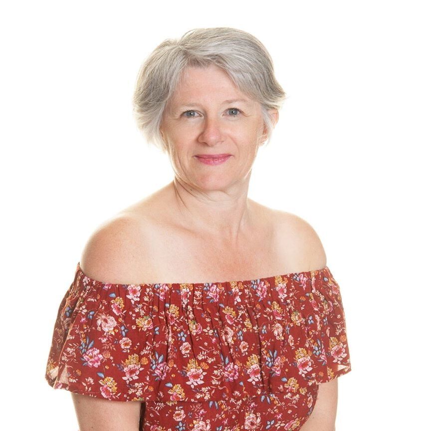 Gorgeous French Milf