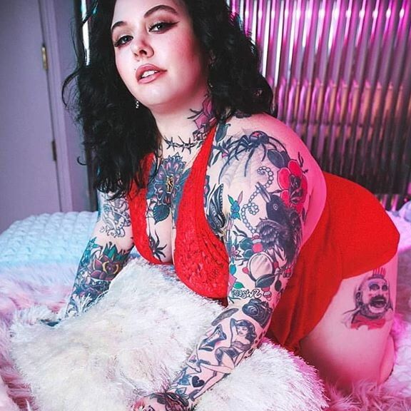 Thick Round Big Ass Pawg BBW