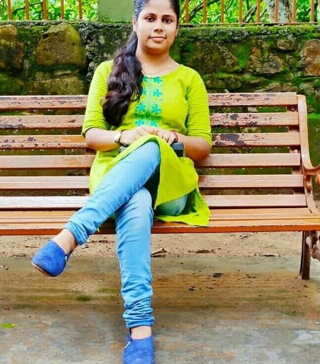 Hot girl sima