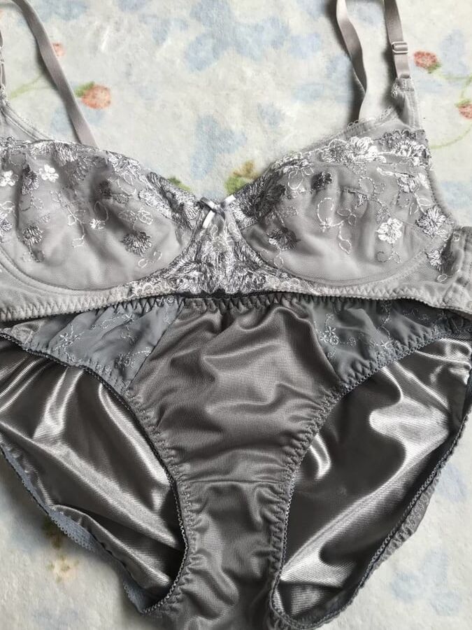 Bra and panties set