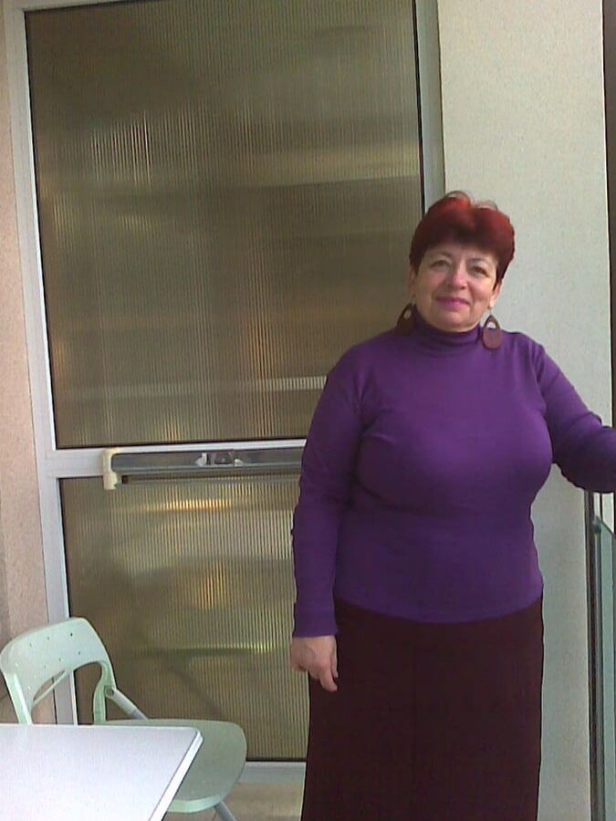 Clothed Granny - Big Boobs