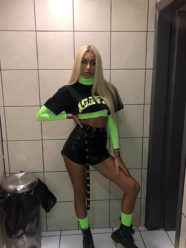 Stupid Chav Sluts- Ellie H