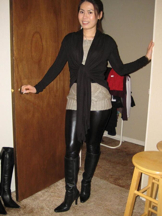Booted Milf - Ysave