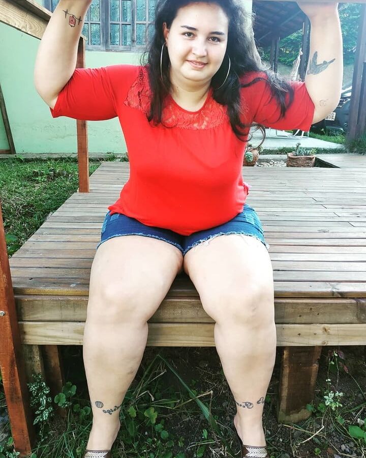 Hot mature girl