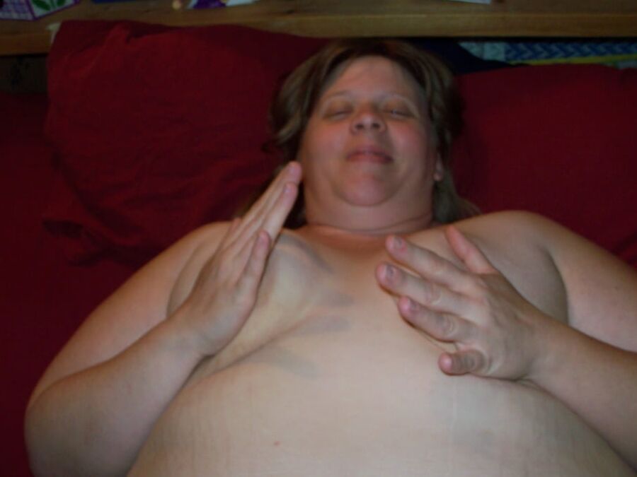 BBW Mild loves to show off. Comments Please