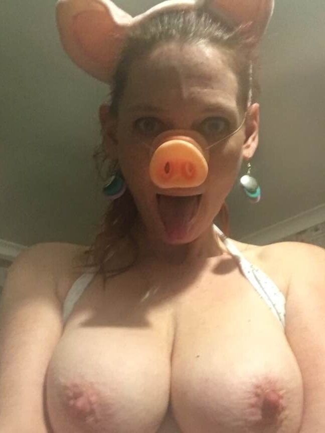 Mature Fuckpig Humiliated