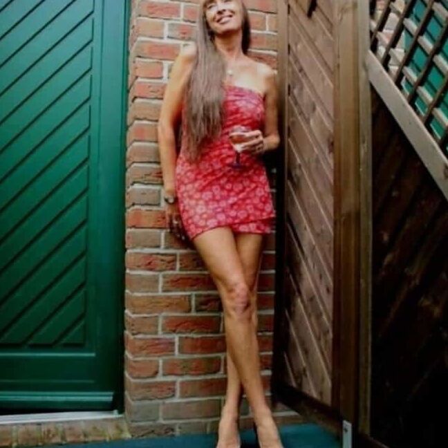 Eleonora anni divorziata molto porca