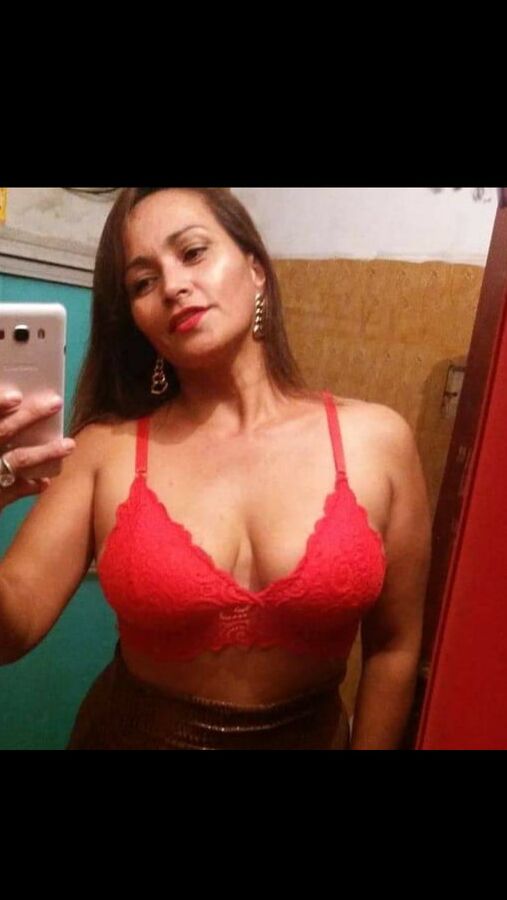 ricura de CHICCONASS