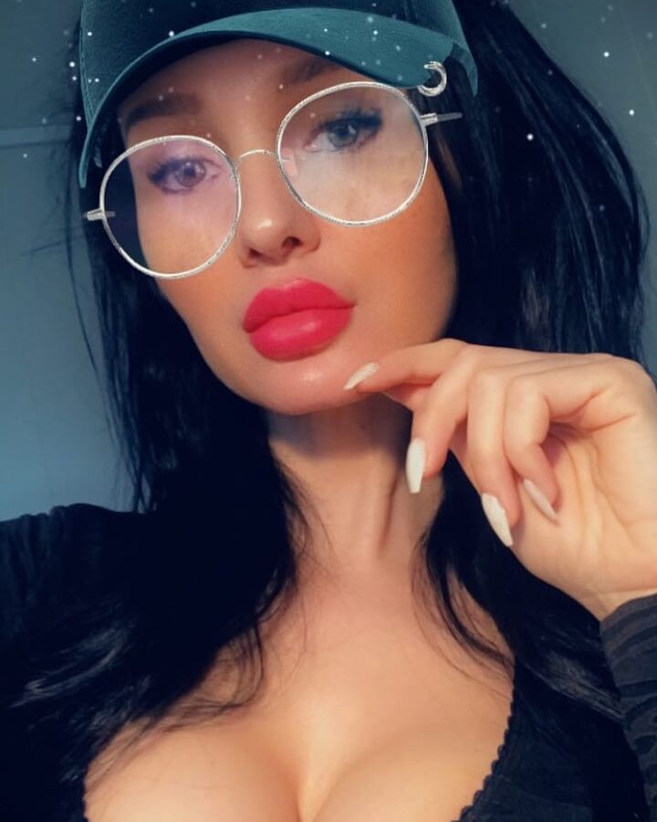 Girlfriend in nylon