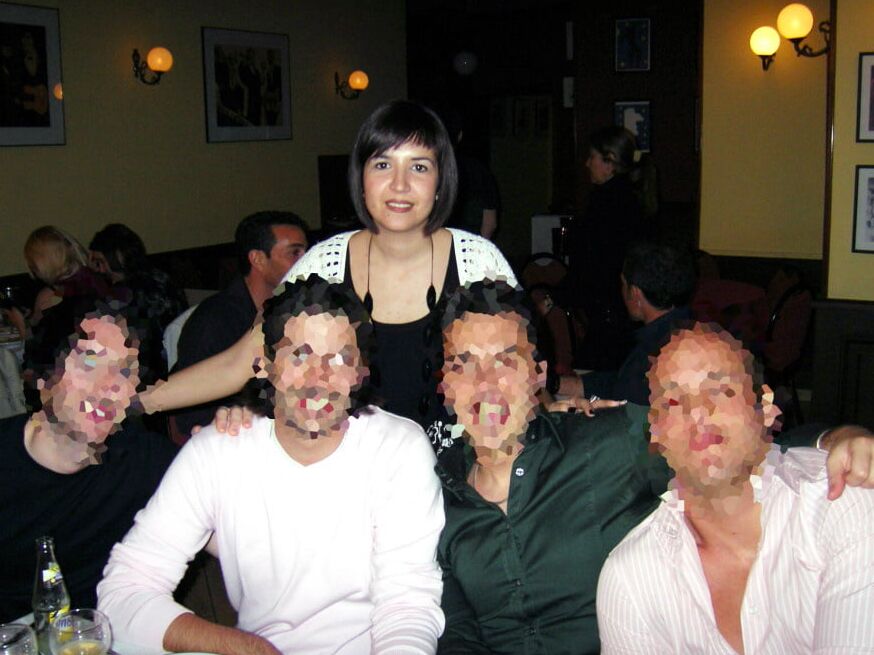laura hot italian milf